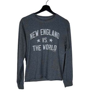 Chowdaheadz New England vs The World Long Sleeve T Shirt Small